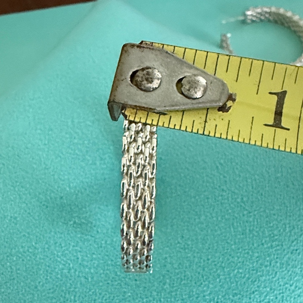 Large Tiffany & Co. Somerset Mesh Rope Design Hoop Earrings - Firm price - Picture 11 of 11